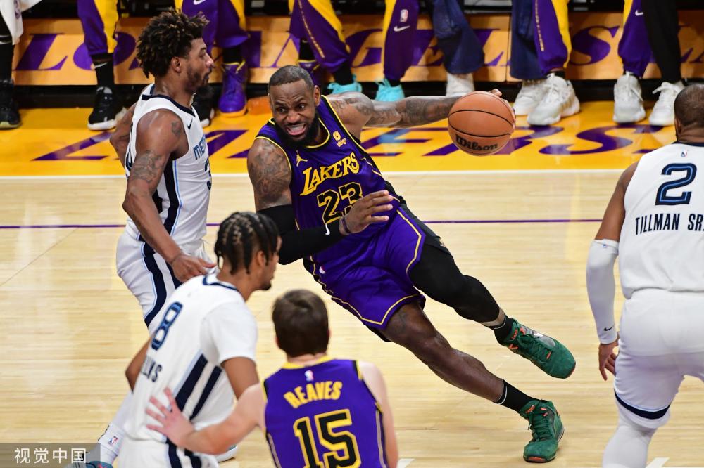 用他们的行 用他们的行